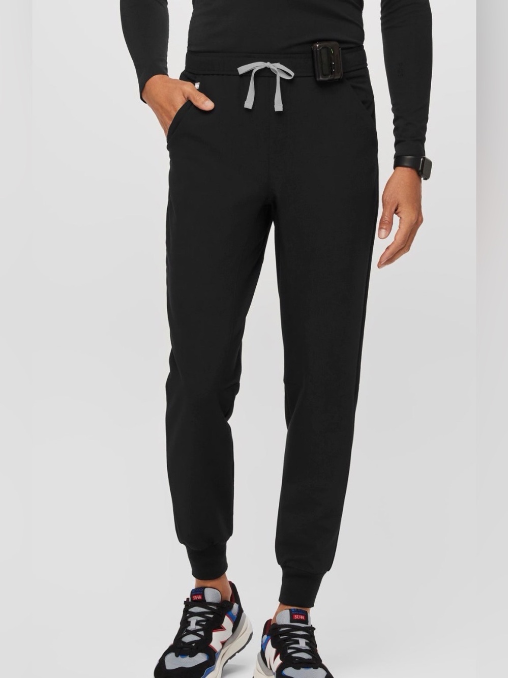 Figs Tansen Jogger Scrub Pant in Black size Small